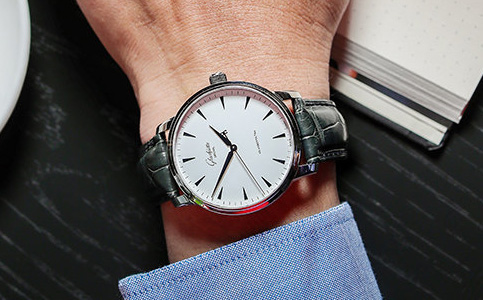 格拉蘇蒂手表售后維修服務(格拉蘇蒂手表走慢如何維修?)