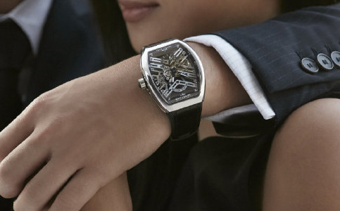 無錫修法穆蘭手表的店(法穆蘭指針劃傷表盤)