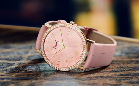 伯爵官網(wǎng)維修服務(wù)電話（了解伯爵手表出現(xiàn)劃痕的原因）